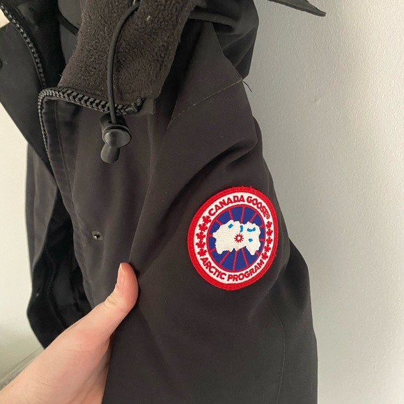 Canada Goose Victoria Parka - Picture 6 of 7